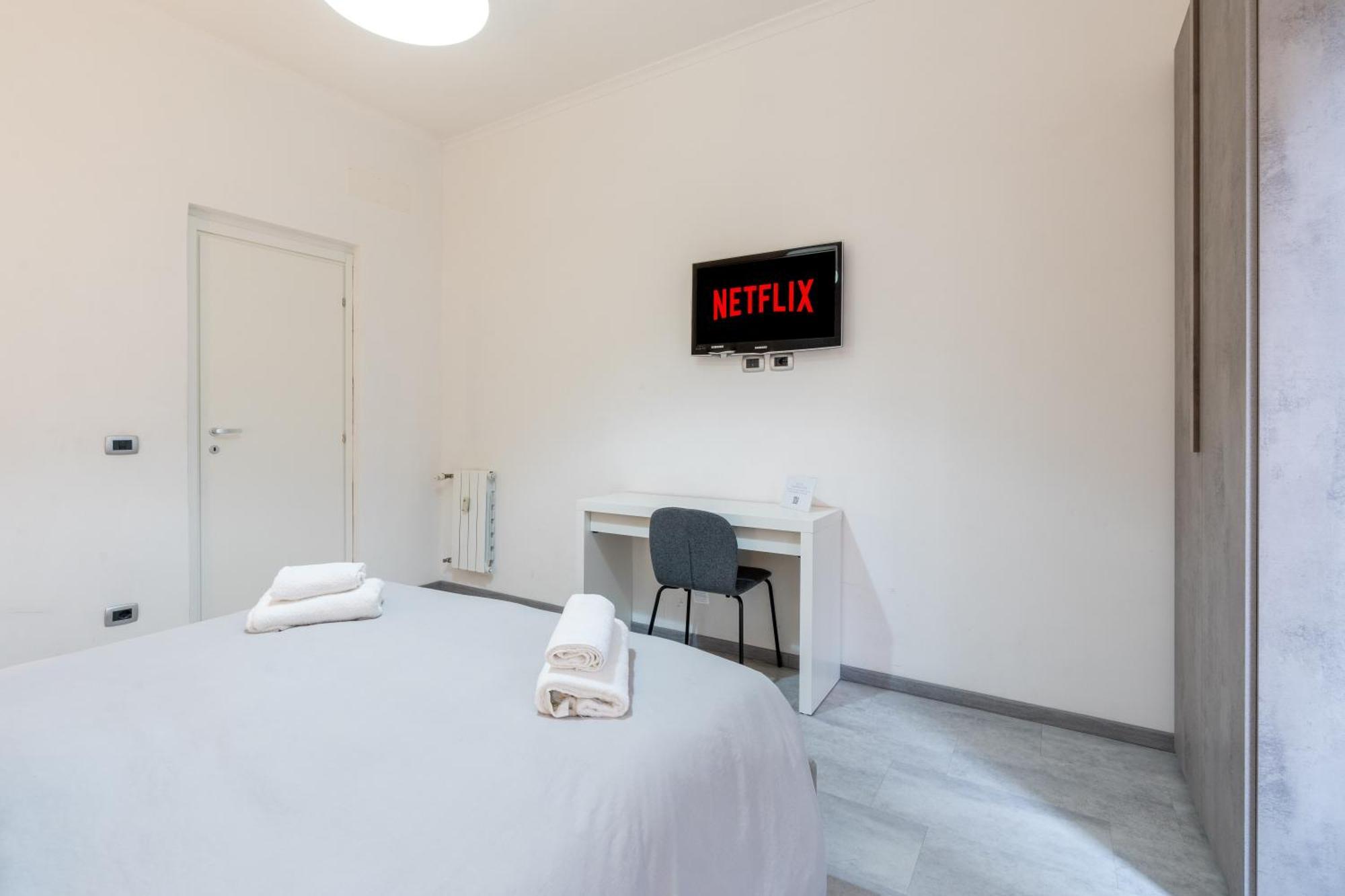 Amazing Apartment Near To Colosseo And Subway Rome Buitenkant foto